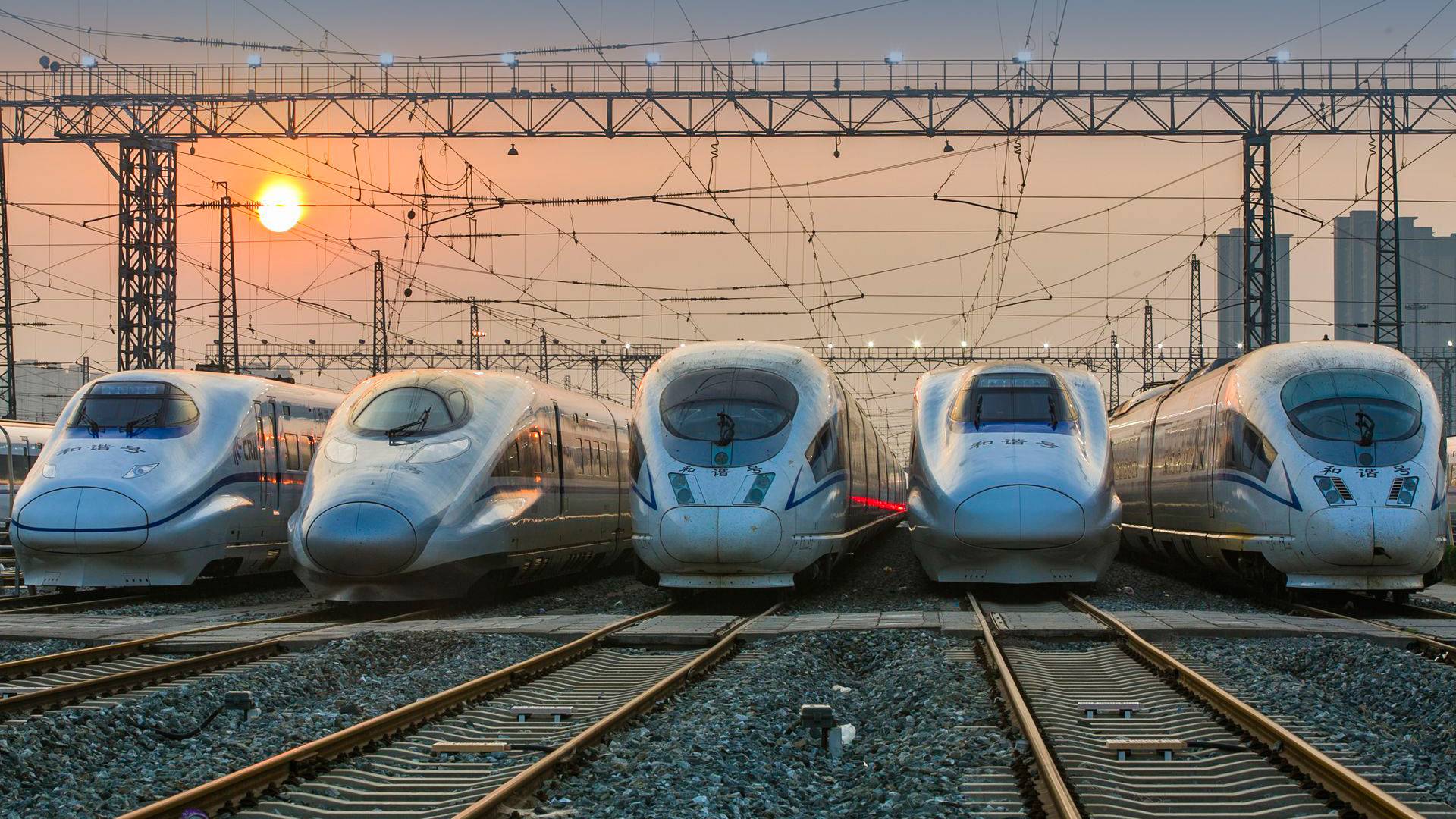 Focusing on the research and development, manufacturing, and service of intelligent equipment for rail transit safety