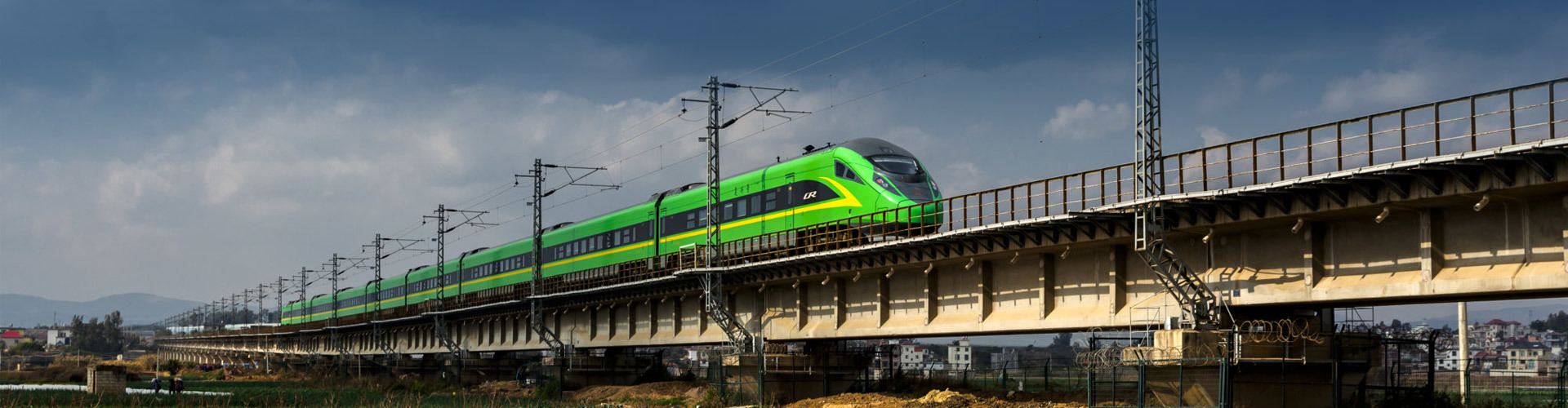 Special equipment for image detection in rail transit