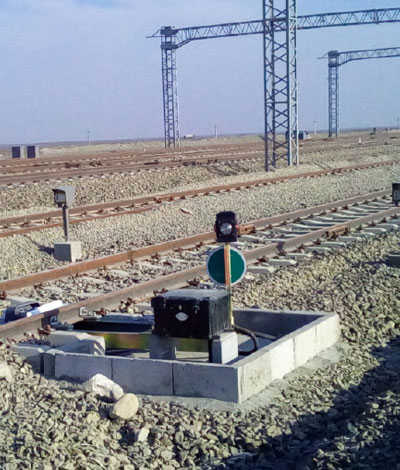 Centralized control electric derailment system